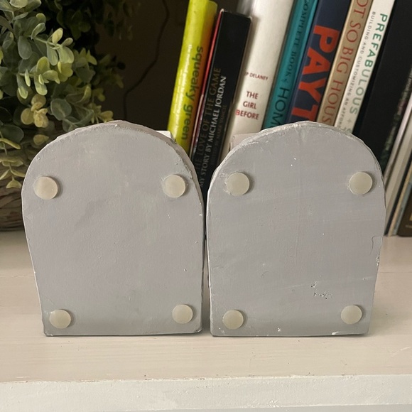 Astronaut Polyresin Weighted Bookends Playful Space - Picture 9 of 14